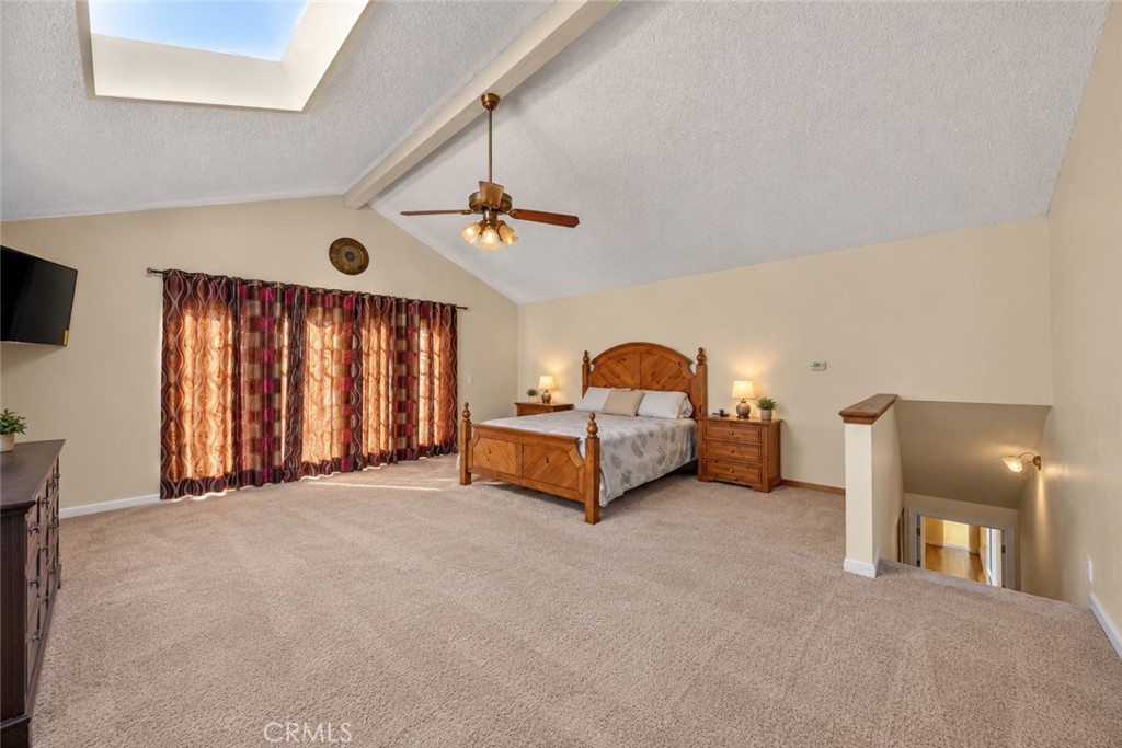 751 E Hensel Property Photo 39