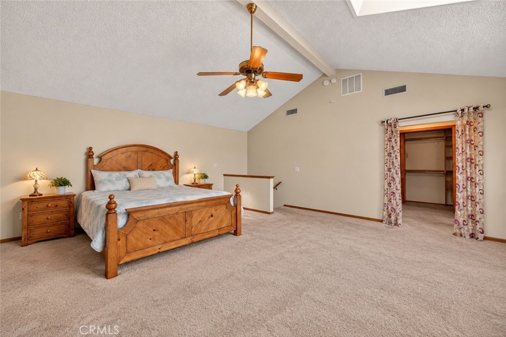 751 E Hensel Property Photo 42