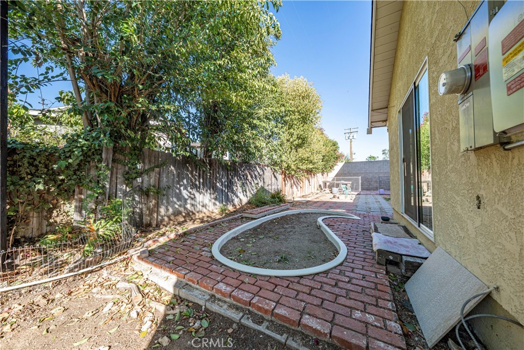 751 E Hensel Property Photo 62