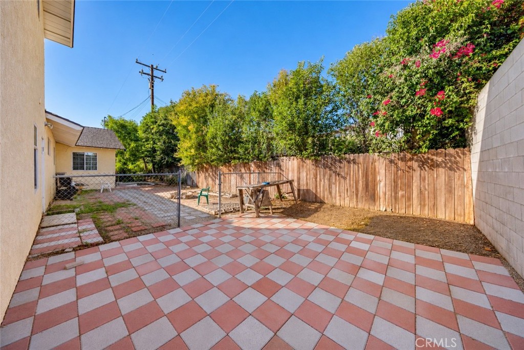 751 E Hensel Property Photo 67
