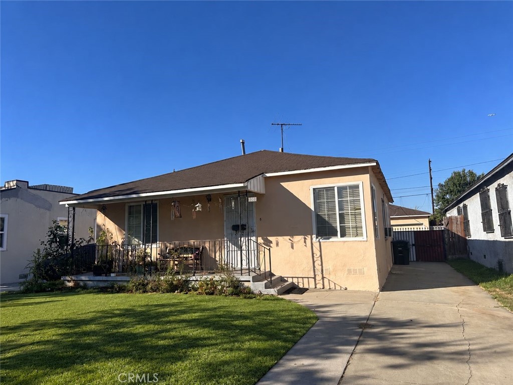 3303 Sequoia Property Photo 1