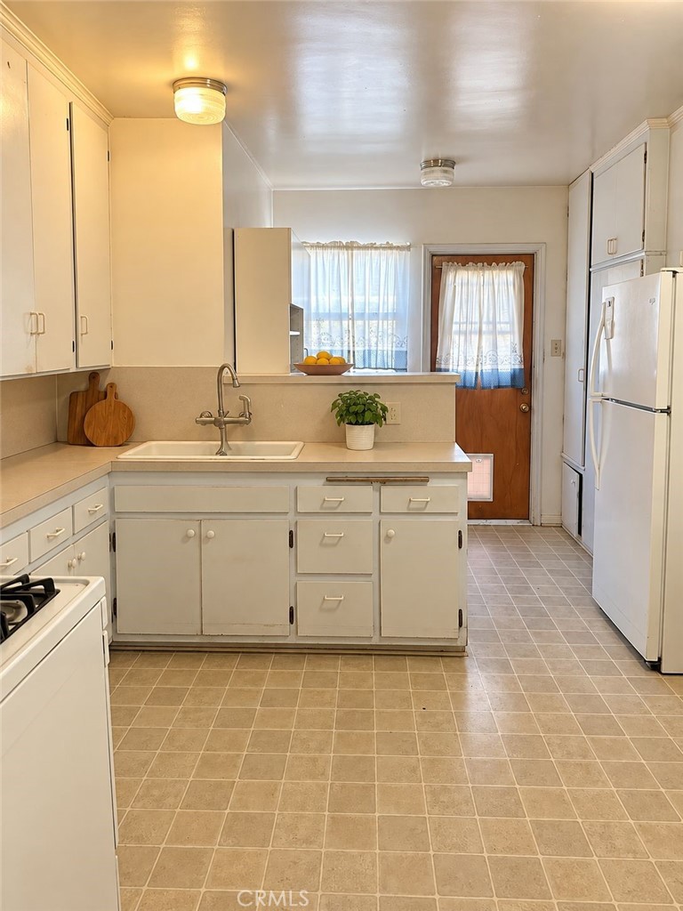 3303 Sequoia Property Photo 3