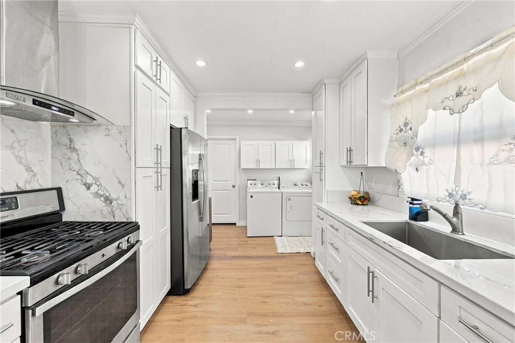 947 S Vancouver Avenue Property Photo 16