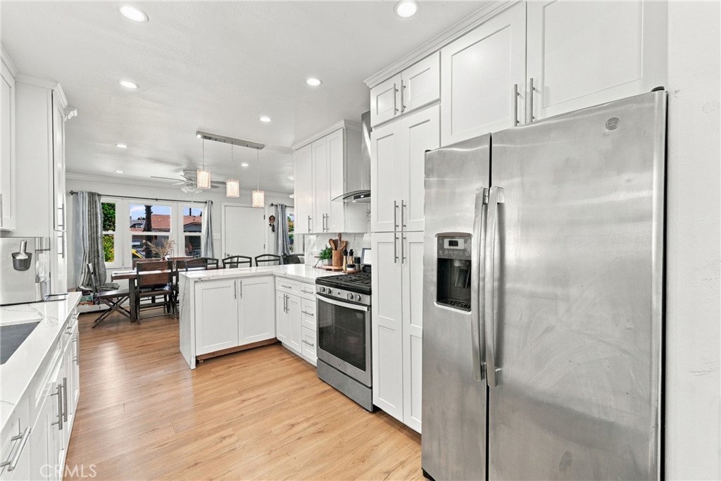 947 S Vancouver Avenue Property Photo 18