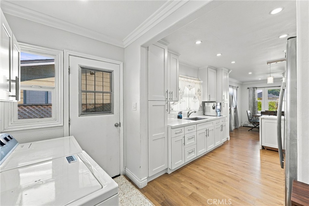 947 S Vancouver Avenue Property Photo 20
