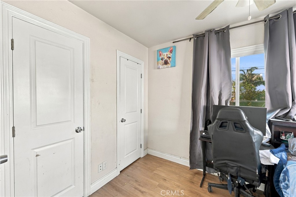 947 S Vancouver Avenue Property Photo 22