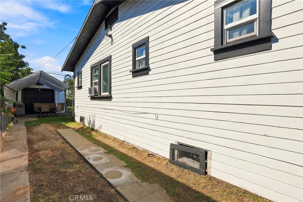 947 S Vancouver Avenue Property Photo 33