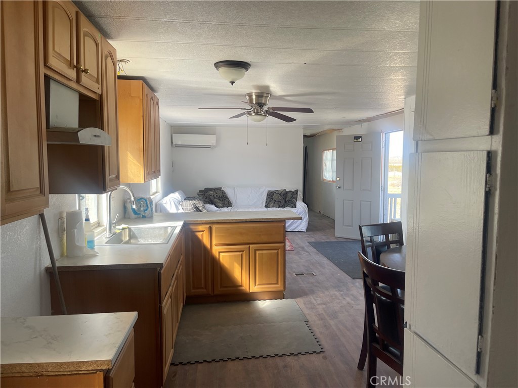 10794 Palomar Property Photo 3