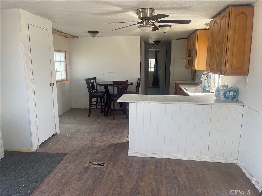 10794 Palomar Property Photo 4