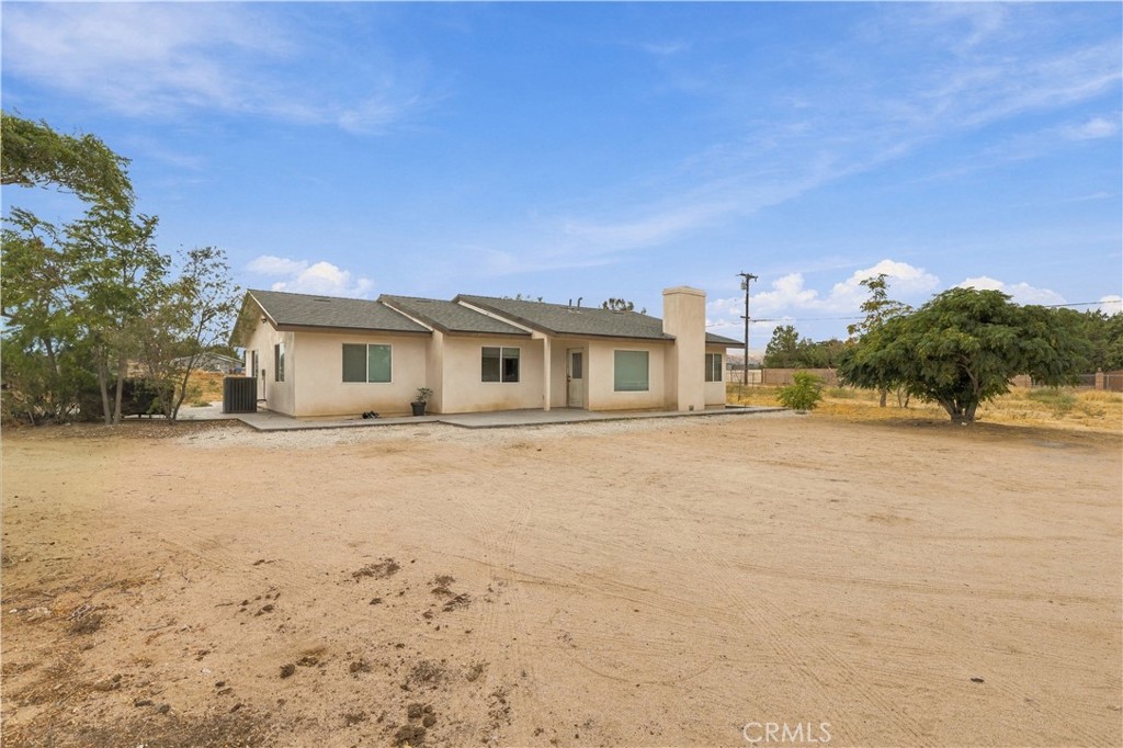 2154 W Avenue M12 Property Photo 1