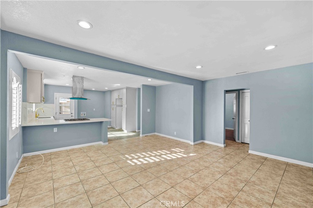 5442 Olanda Property Photo 2