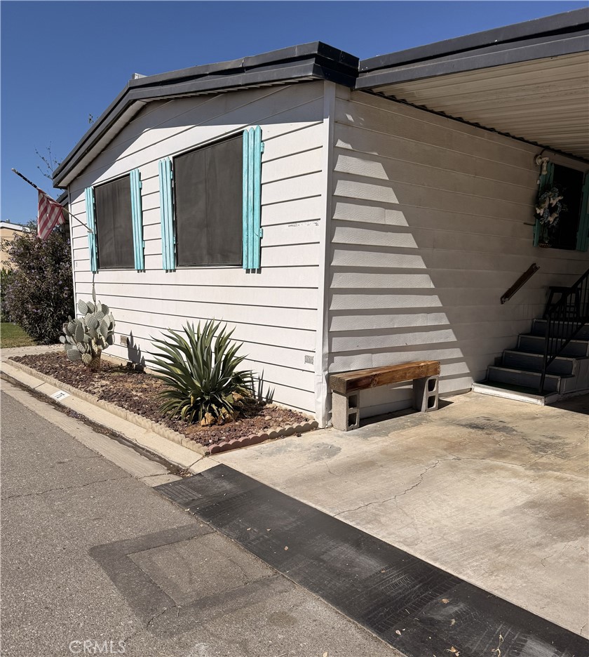 4401 Hughes 75 Property Photo 2