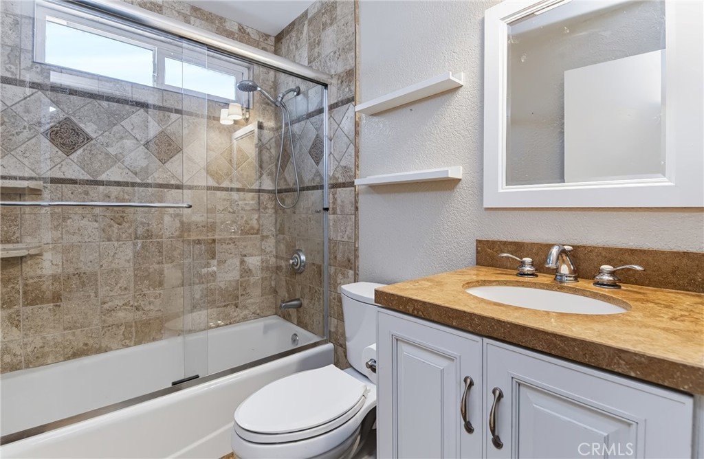 6336 Eisenhower Court Property Photo 20
