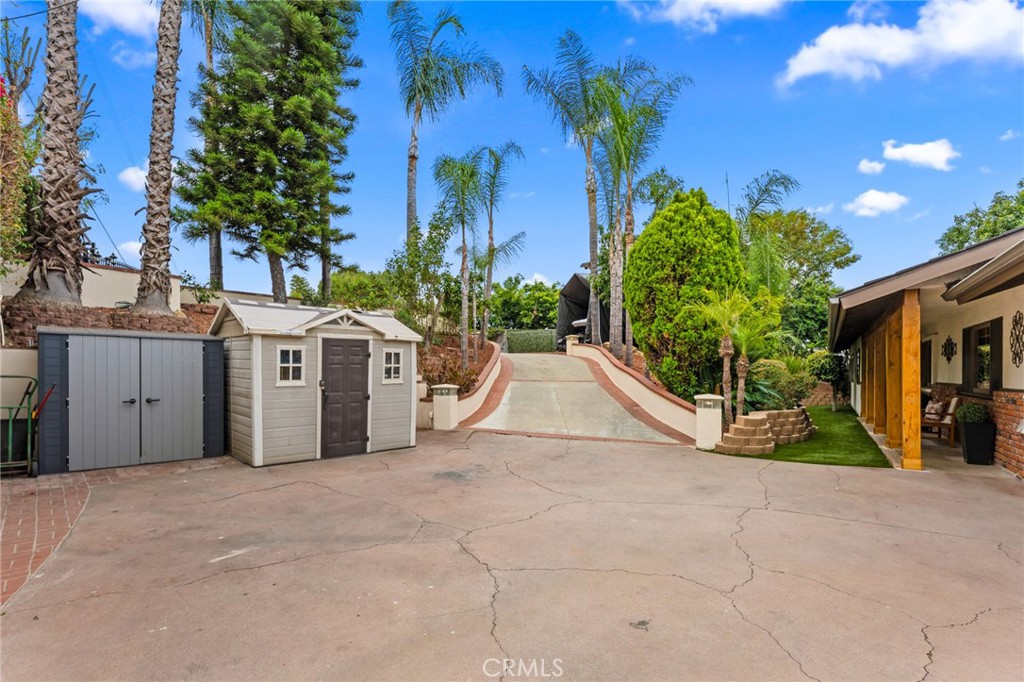 1916 Tumin Road Property Photo 56