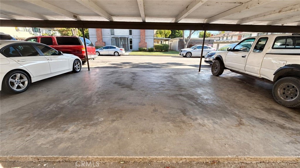 16647 Montego Property Photo 4