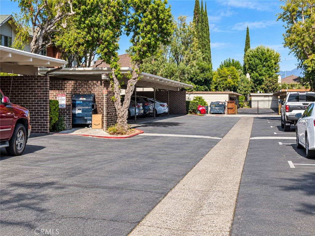 16647 Montego Property Photo 6