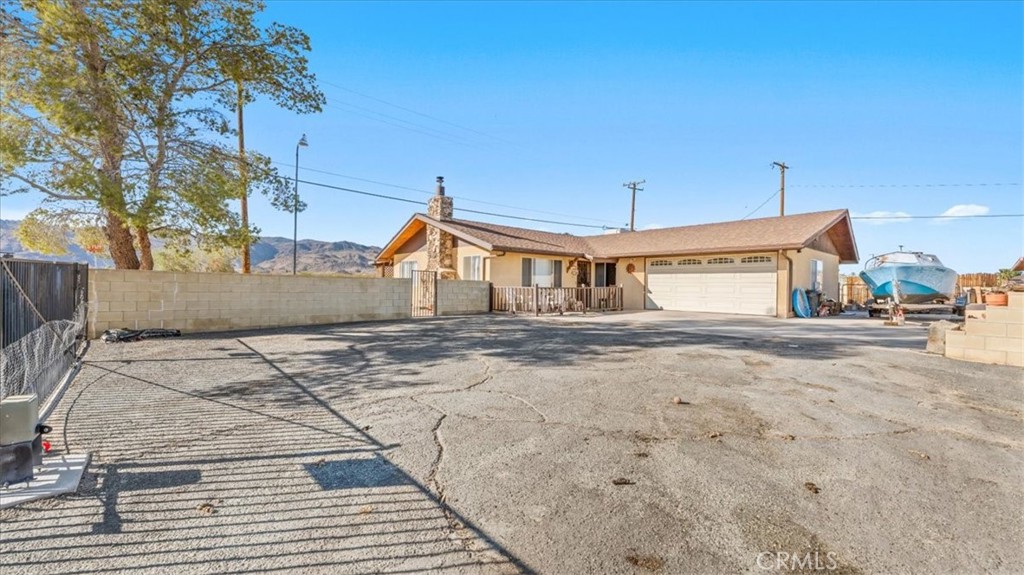 5688 Baileya Property Photo 1