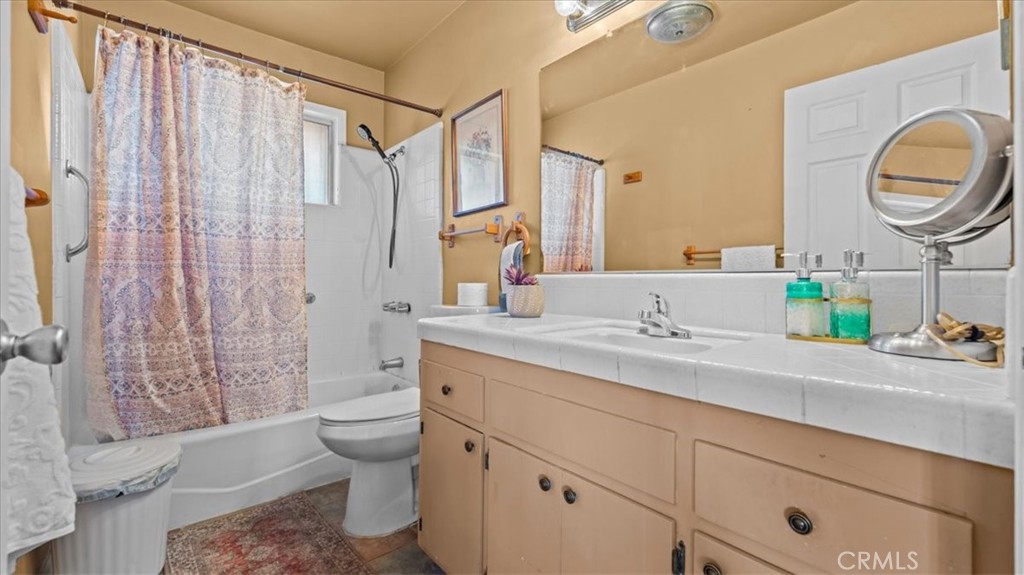 5688 Baileya Property Photo 12