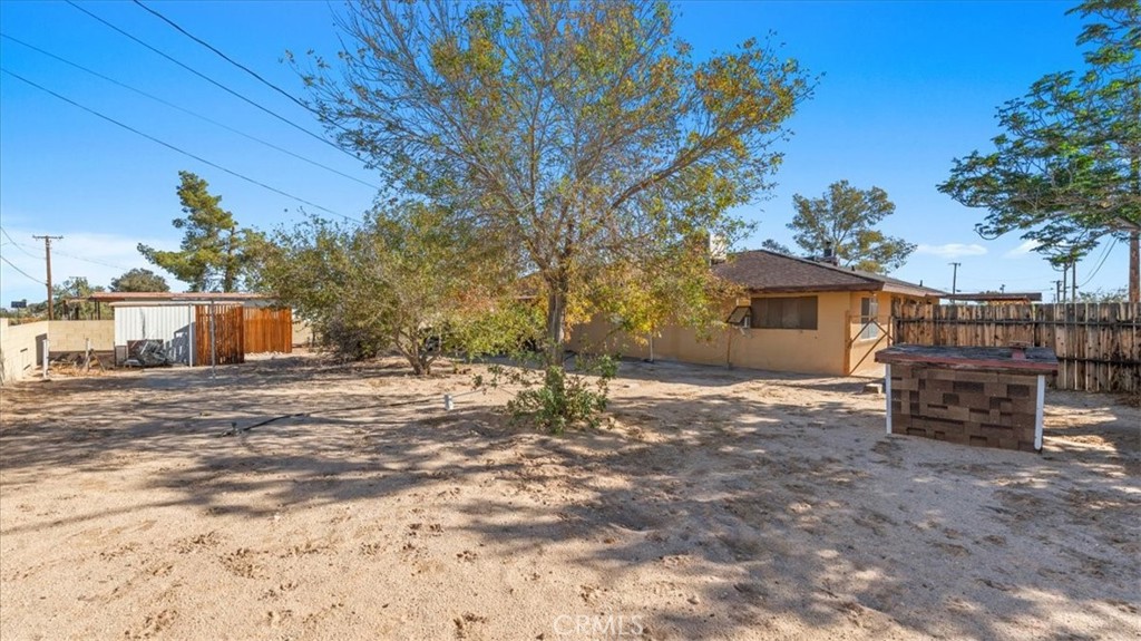 5688 Baileya Property Photo 18