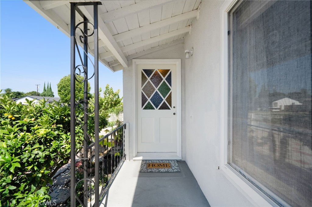 6221 Choctaw Drive Property Photo 3