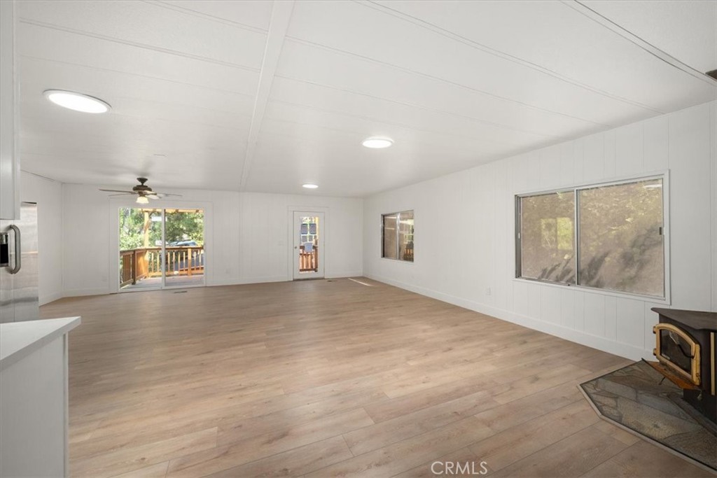 18566 Dunvegan Property Photo 20
