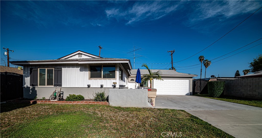 1408 N Buckingham Street Property Photo 2