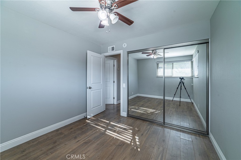 1408 N Buckingham Street Property Photo 8