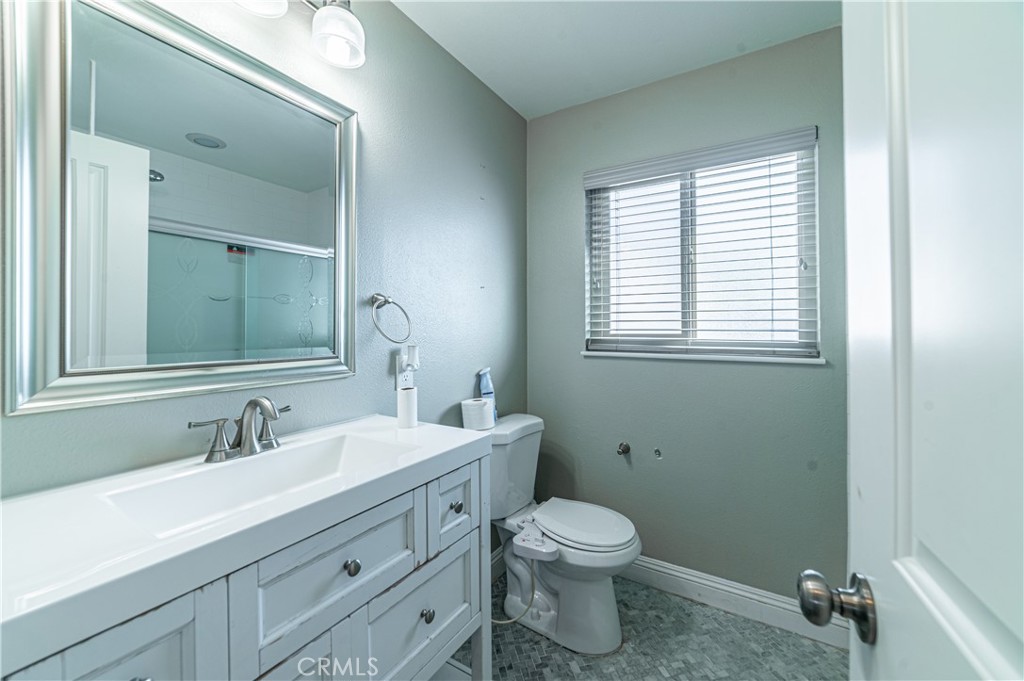 1408 N Buckingham Street Property Photo 15