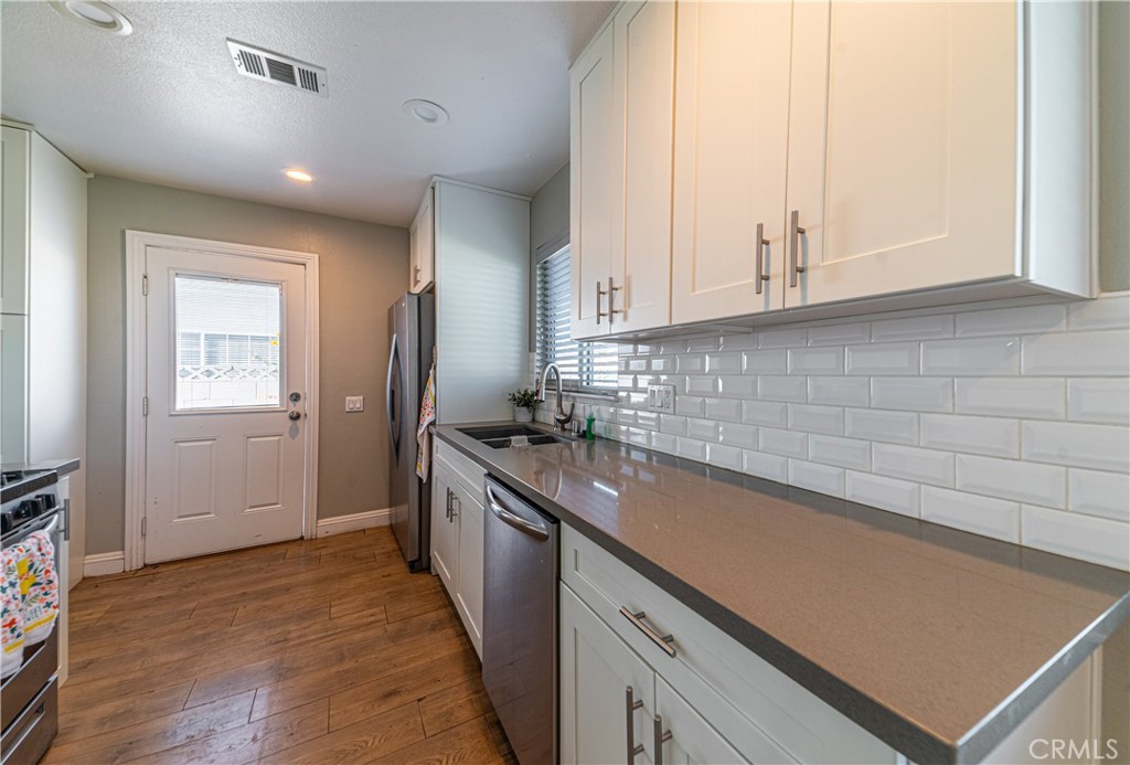 1408 N Buckingham Street Property Photo 26