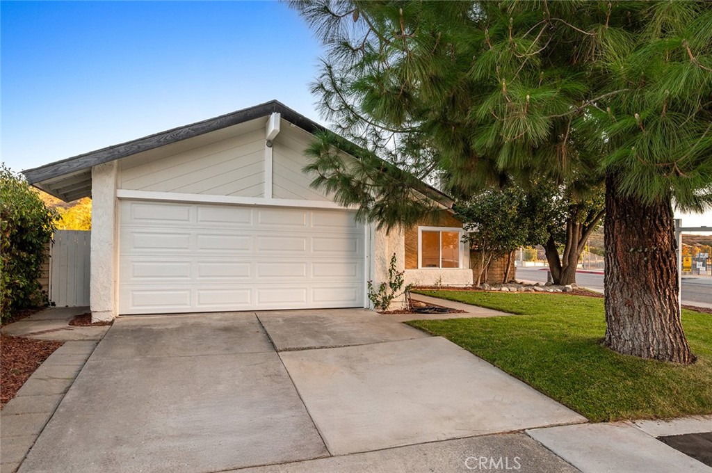 27502 Caraway Property Photo 2