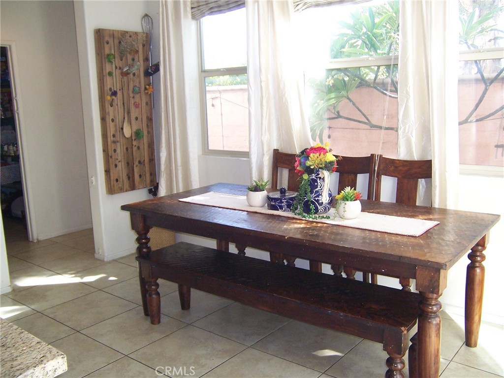 4272 5th Street W Property Photo 7