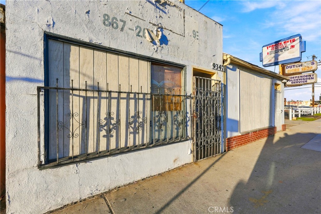 9349 Artesia Property Photo 2