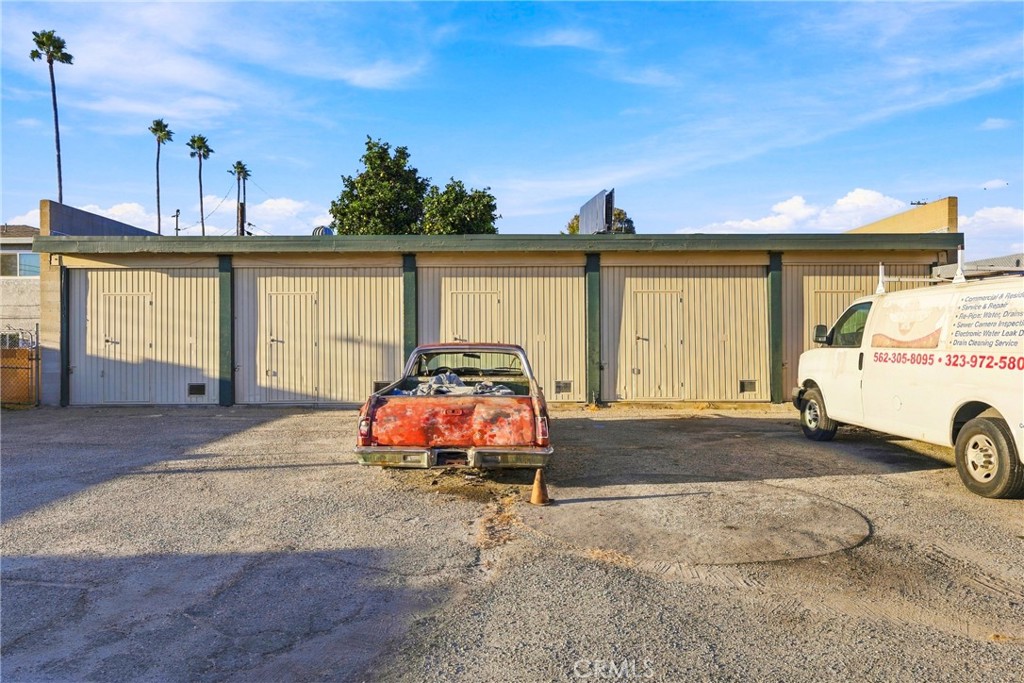 9349 Artesia Property Photo 14