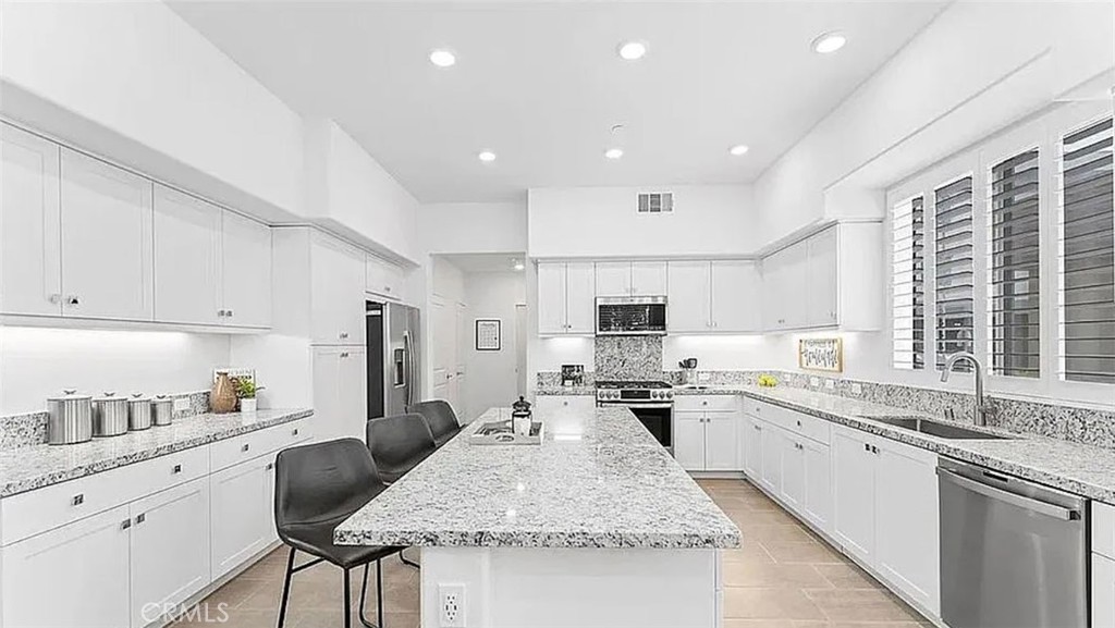 1867 S Union 65 Property Photo 1
