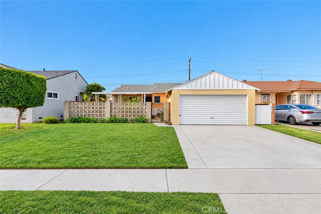 9424 Brookpark Property Photo 1