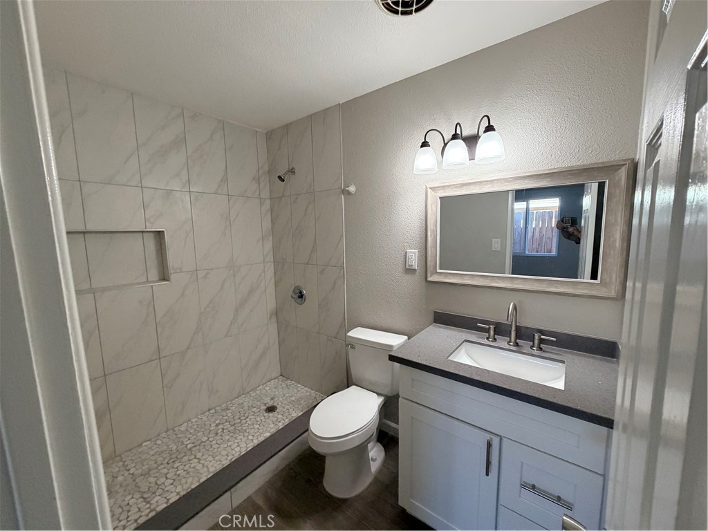 45517 Sancroft Property Photo 17