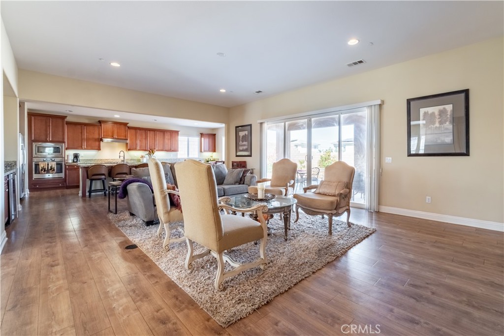 73722 Picasso Property Photo 15