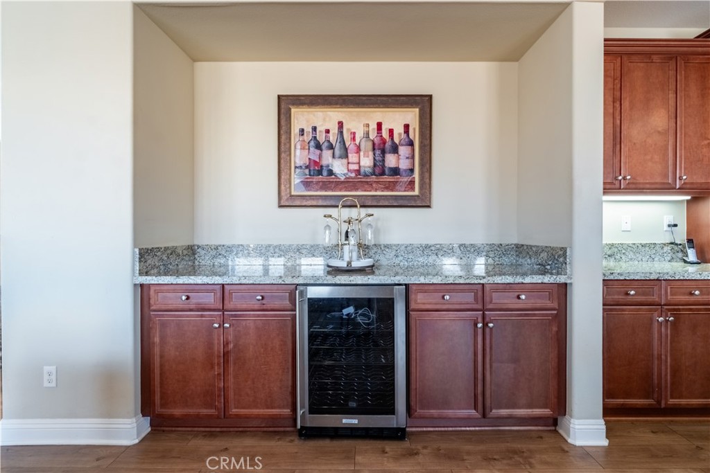 73722 Picasso Property Photo 17