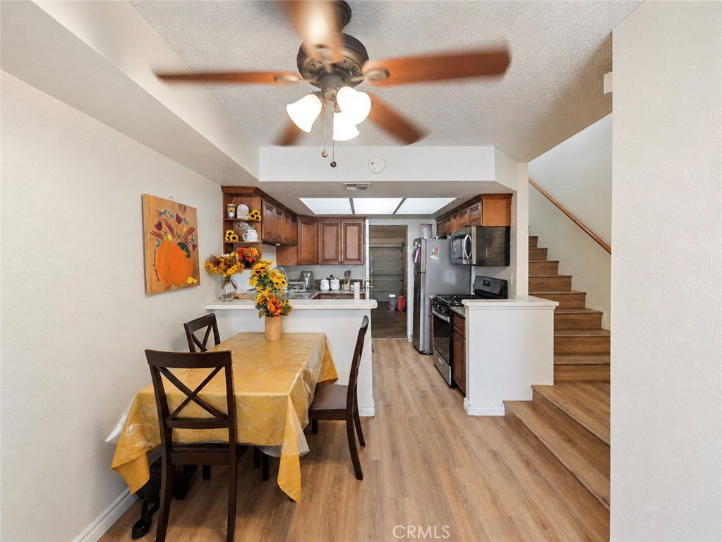182 W Walnut B Property Photo 5