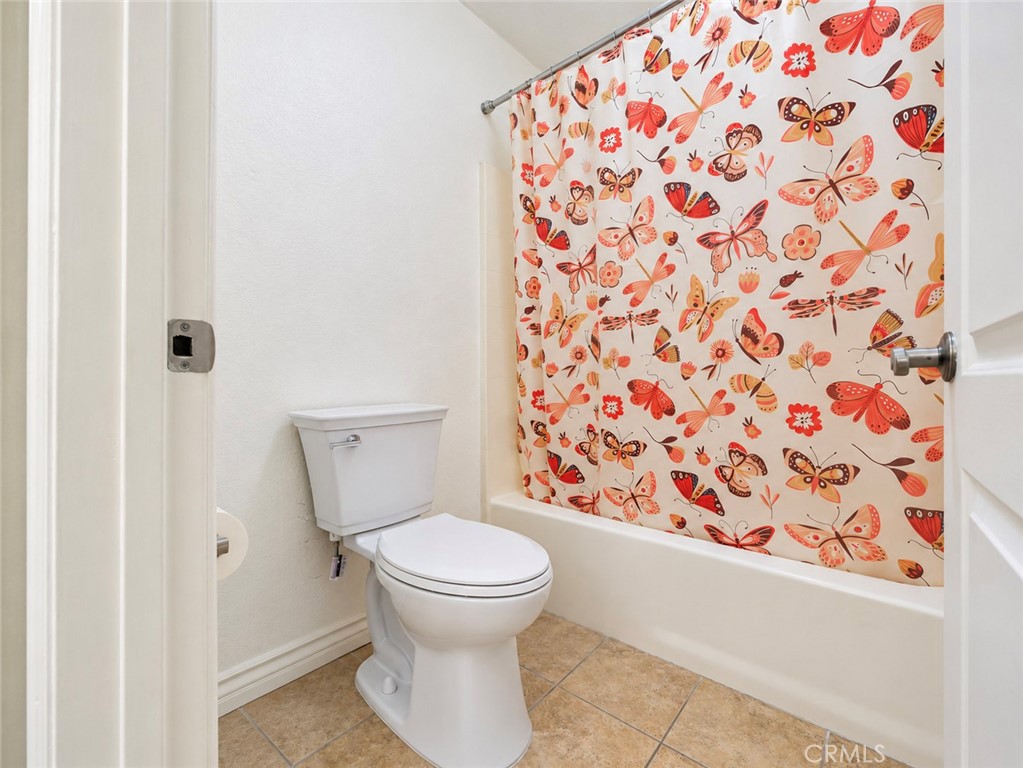 182 W Walnut B Property Photo 13