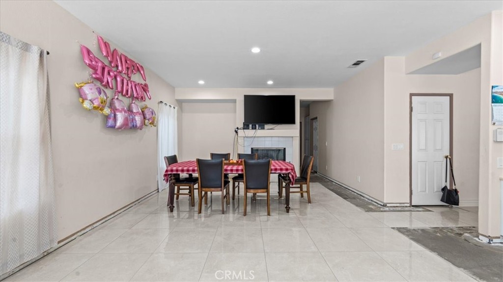 35812 Rhone Property Photo 9