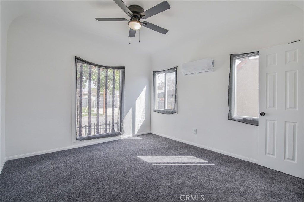 2512 W 60th Street Property Photo 21