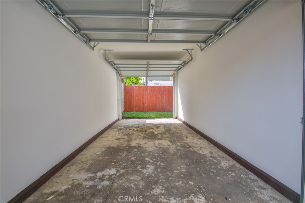2512 W 60th Street Property Photo 26