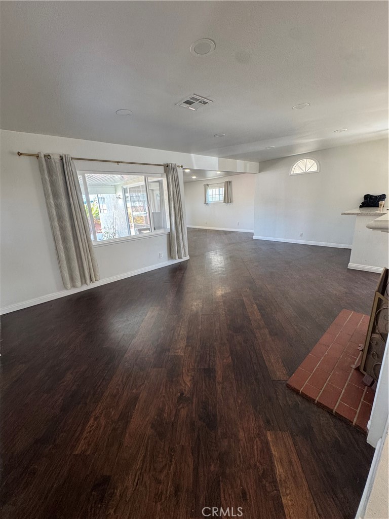 1831 W Flower Ave Property Photo 16