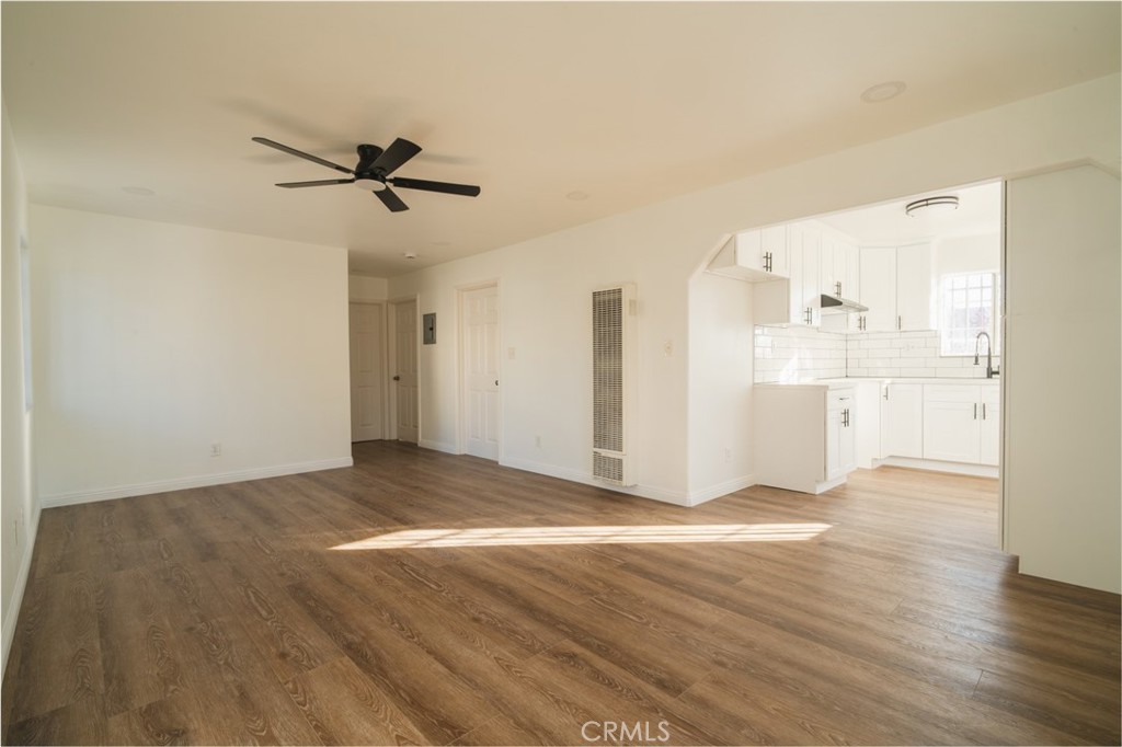 2500 Fairmount Property Photo 24