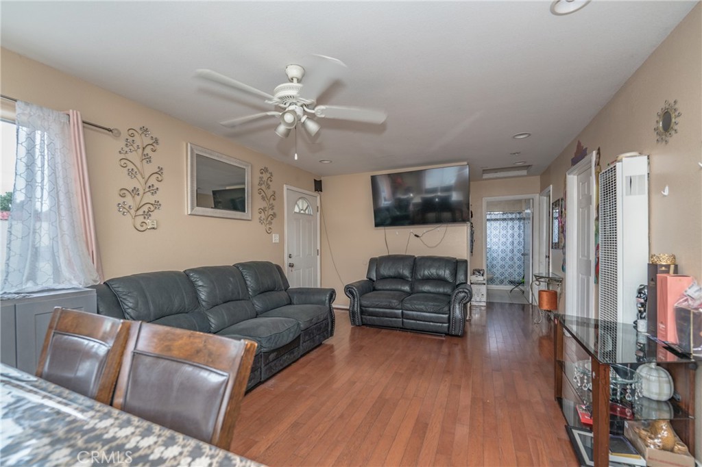 2500 Fairmount Property Photo 33