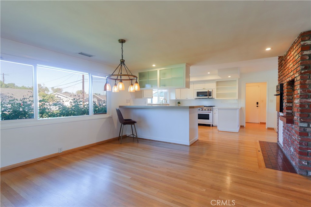 501 E Sunny Hills Road Property Photo 14