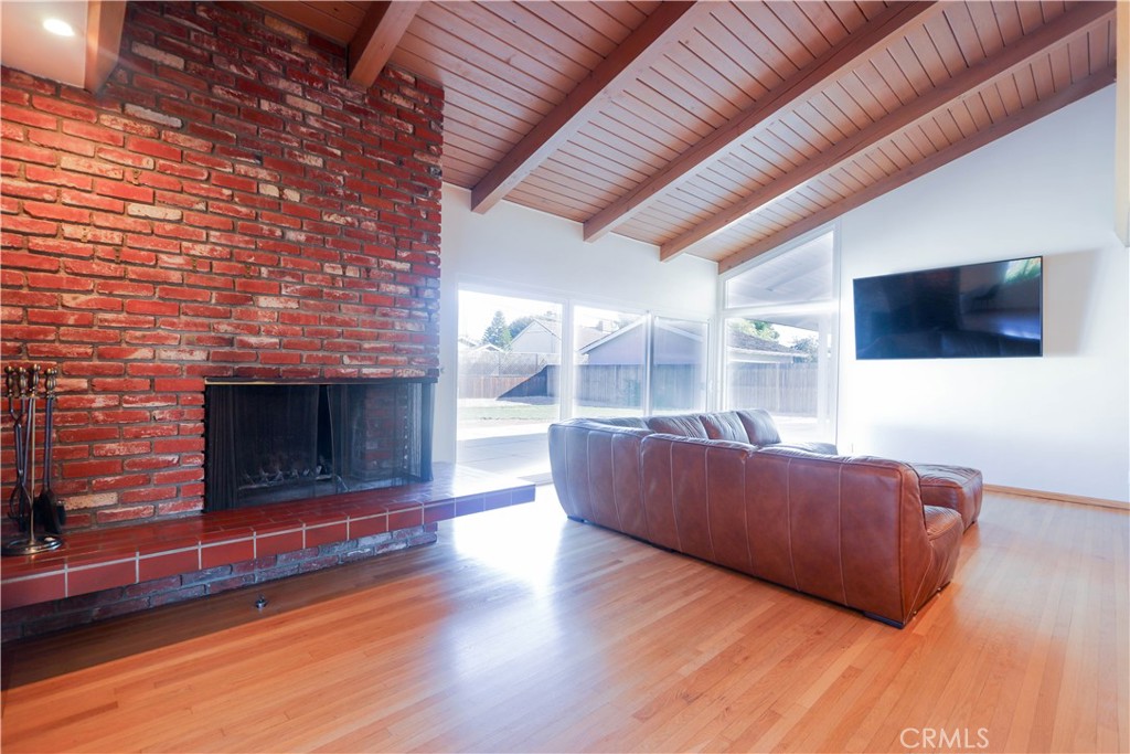 501 E Sunny Hills Road Property Photo 27