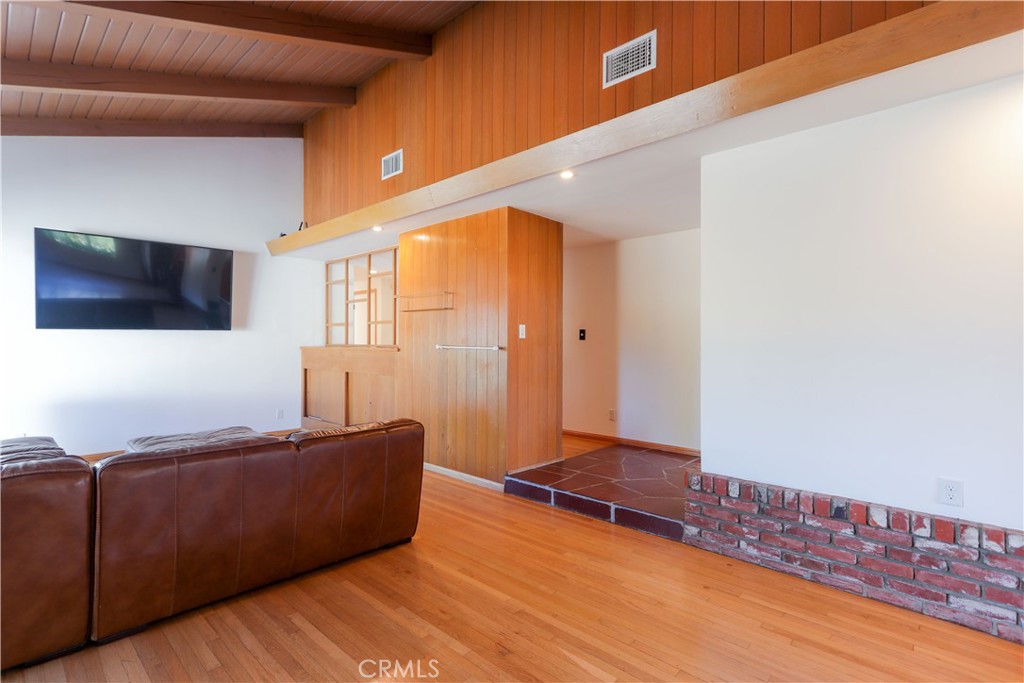 501 E Sunny Hills Road Property Photo 30