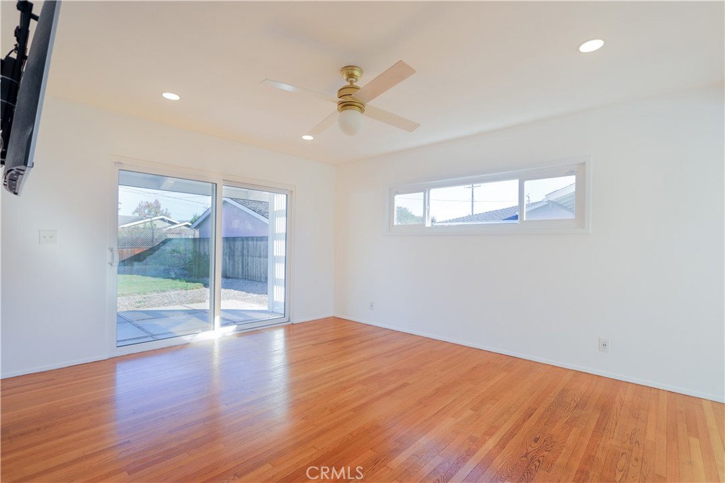 501 E Sunny Hills Road Property Photo 37
